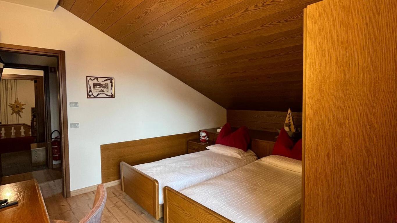 Hotel La Baita Madonna Εξωτερικό φωτογραφία